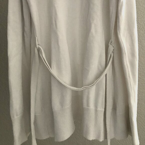 Epic Threads, Girls Size M White Knit Cardigan, Hooded - Picture 4 of 4